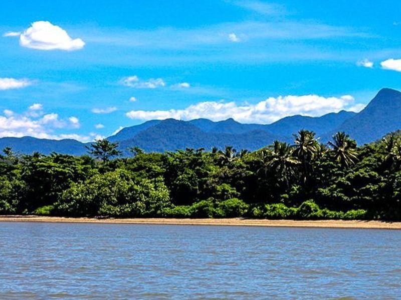 7 Palm Street, Cooya Beach QLD 4873