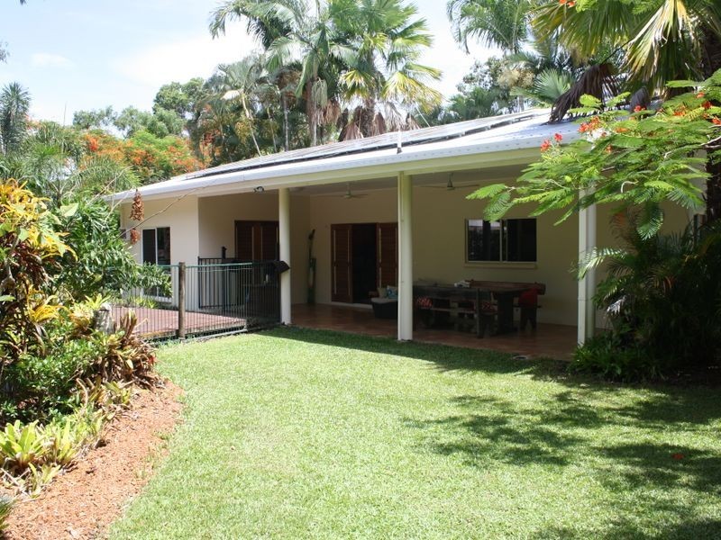 9-11 Nicholas Street, Clifton Beach QLD 4879