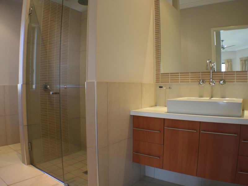 26 Moore Road, Kewarra Beach QLD 4879