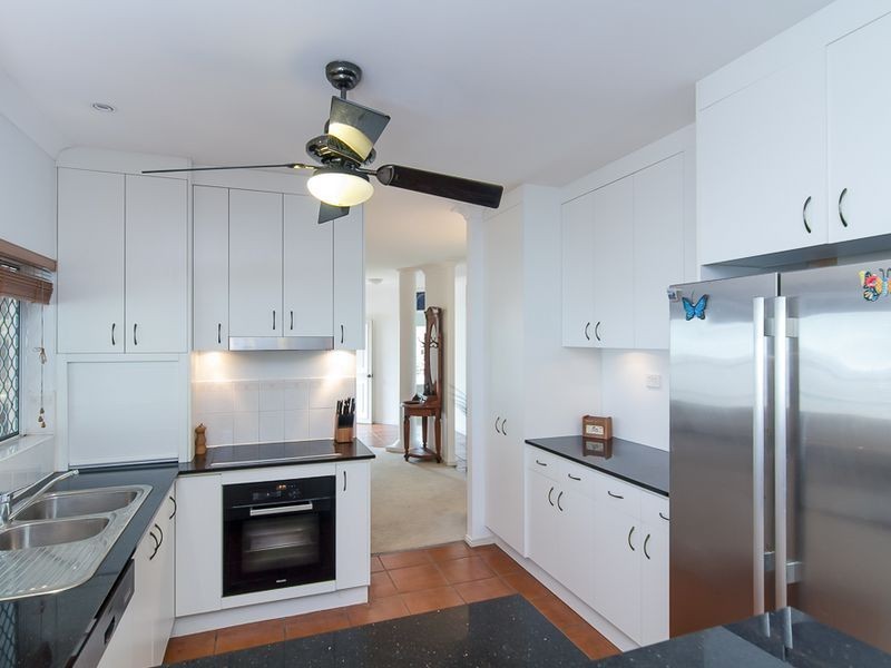 36 Yule Avenue, Clifton Beach QLD 4879