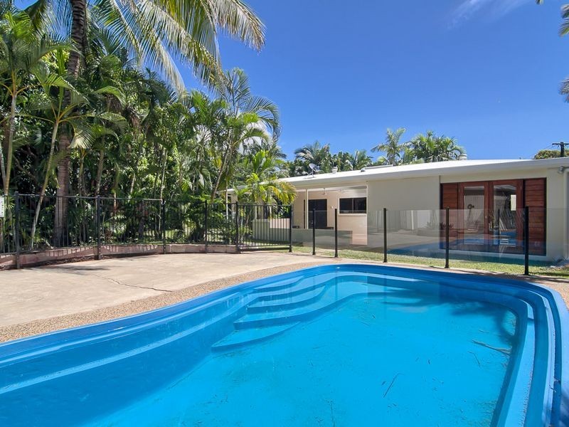 3 Thetford Close, Clifton Beach QLD 4879
