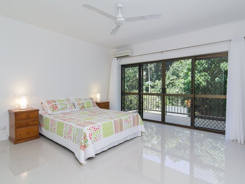 1/127 Arlington Esplanade, Clifton Beach QLD 4879