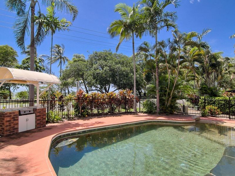1/127 Arlington Esplanade, Clifton Beach QLD 4879