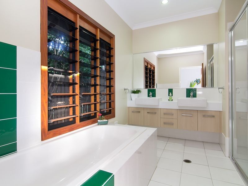 13 Lagoon Drive, Trinity Beach QLD 4879