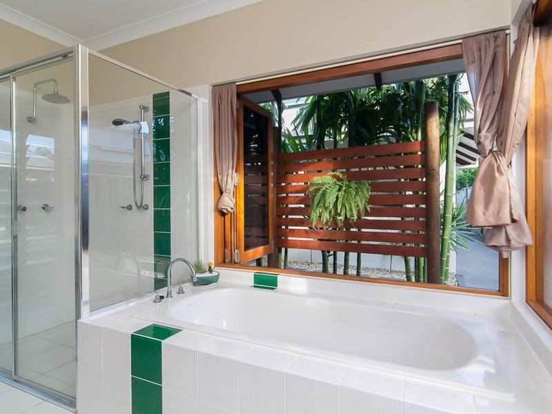 13 Lagoon Drive, Trinity Beach QLD 4879