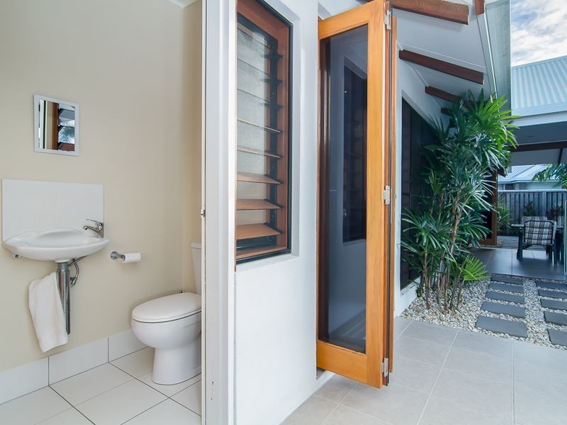 13 Lagoon Drive, Trinity Beach QLD 4879