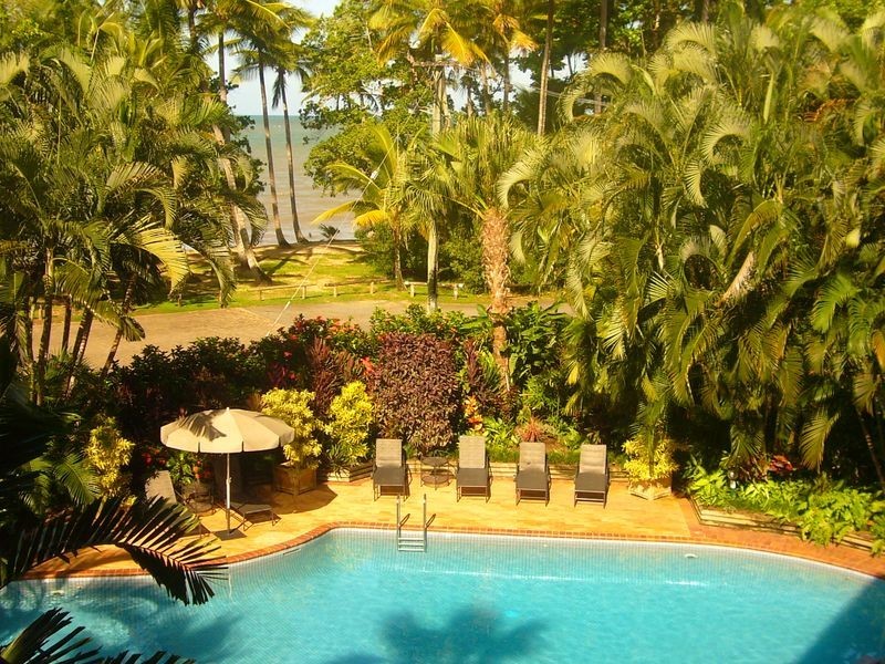 10/81-87 Arlington Esplanade, Clifton Beach QLD 4879