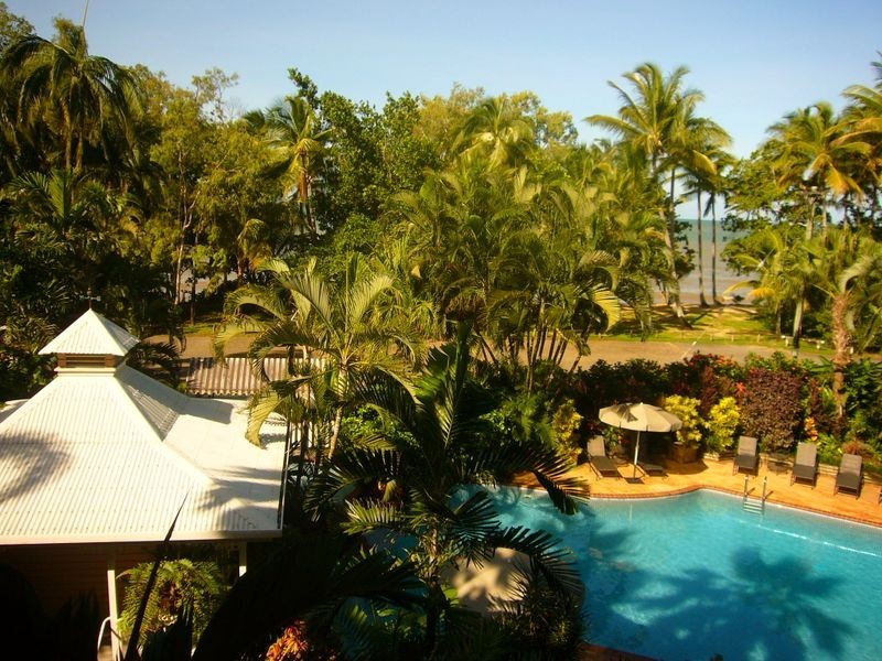 4/81-87 Arlington Esplanade, Clifton Beach QLD 4879