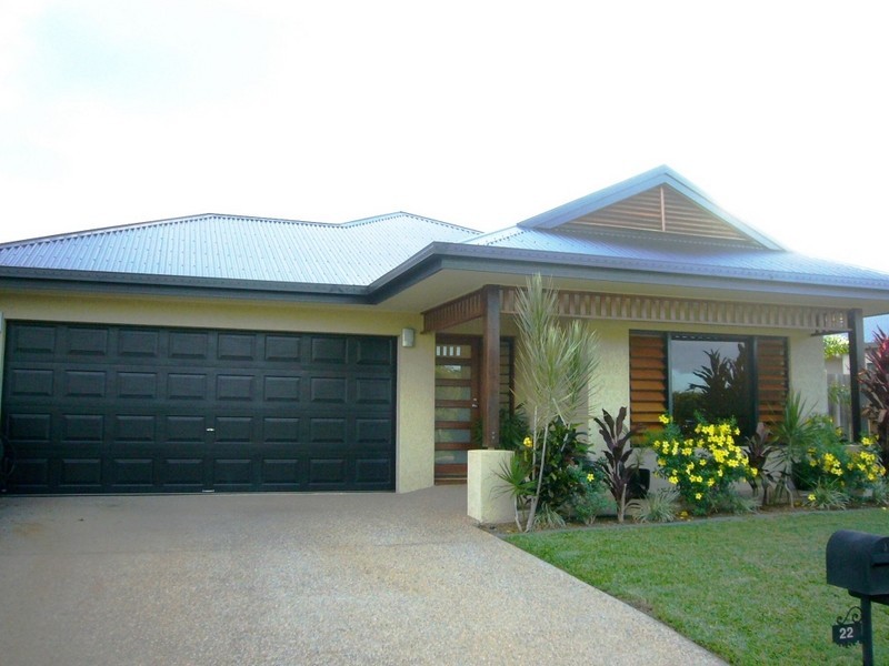 22 Hockey Avenue, Smithfield QLD 4878