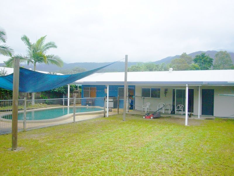 6 Cheviot Street, Smithfield QLD 4878