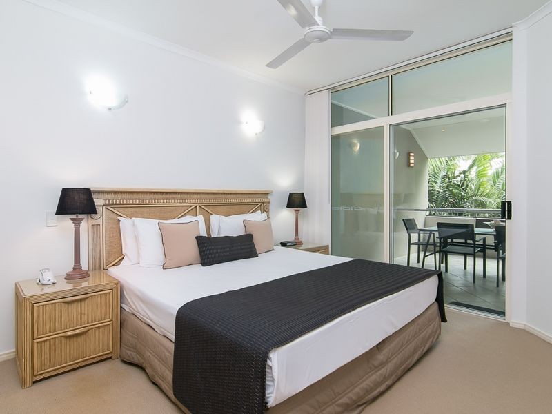 35/23-25 Veivers Road, Palm Cove QLD 4879