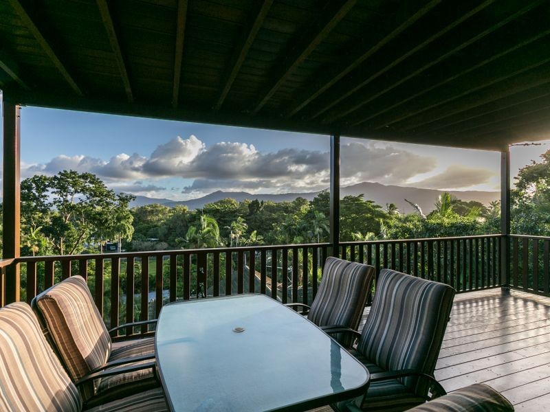 3 Ray Street, Yorkeys Knob QLD 4878
