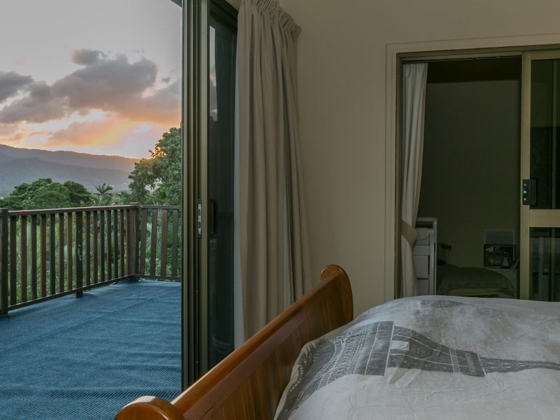3 Ray Street, Yorkeys Knob QLD 4878