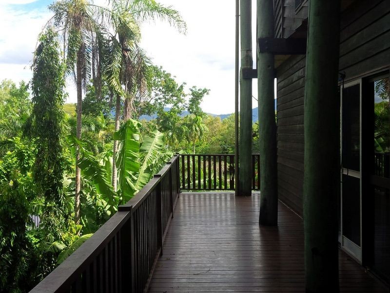 3 Ray Street, Yorkeys Knob QLD 4878