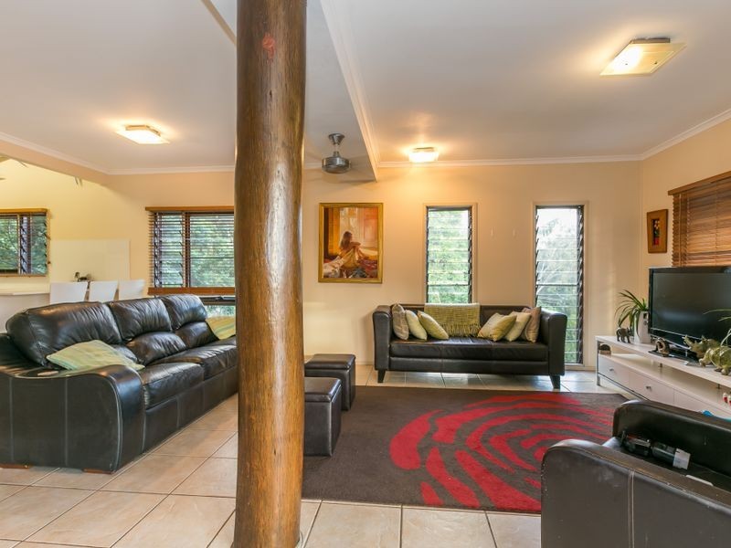 3 Ray Street, Yorkeys Knob QLD 4878