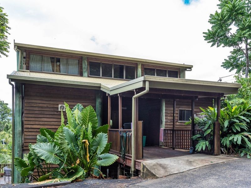 3 Ray Street, Yorkeys Knob QLD 4878