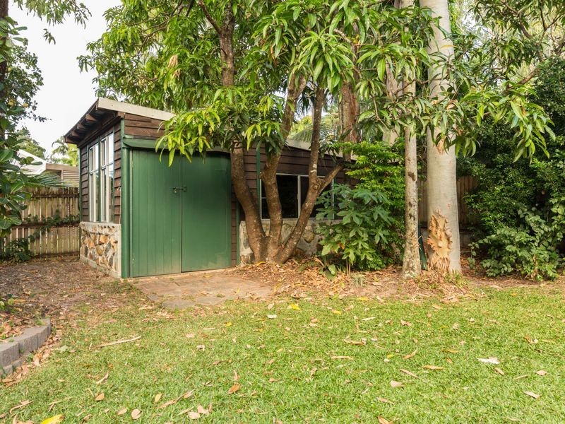 40 Petersen Street, Trinity Beach QLD 4879