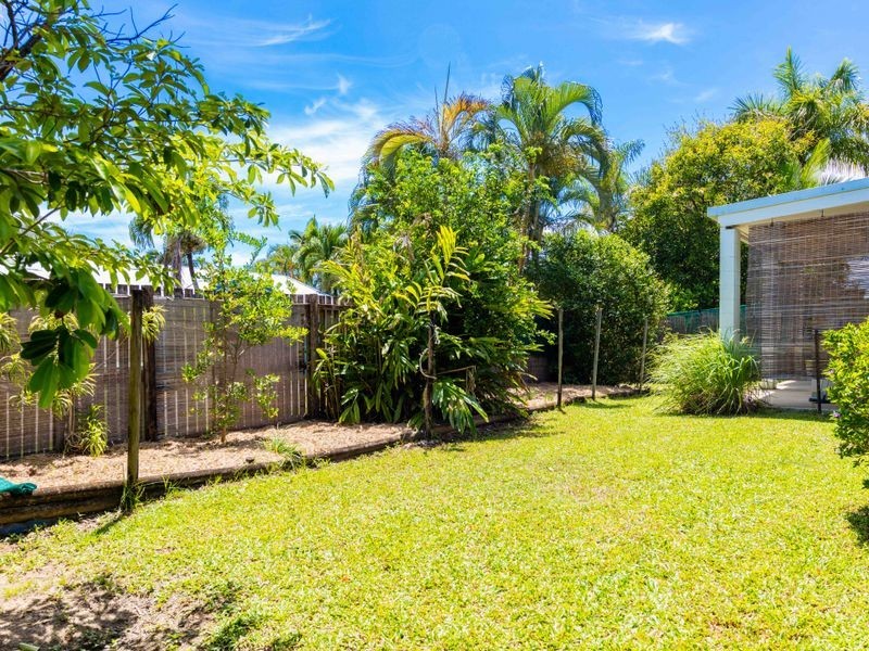 42 Frankston Street, Kewarra Beach QLD 4879