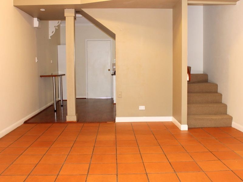 2/528 Varley Street, Yorkeys Knob QLD 4878