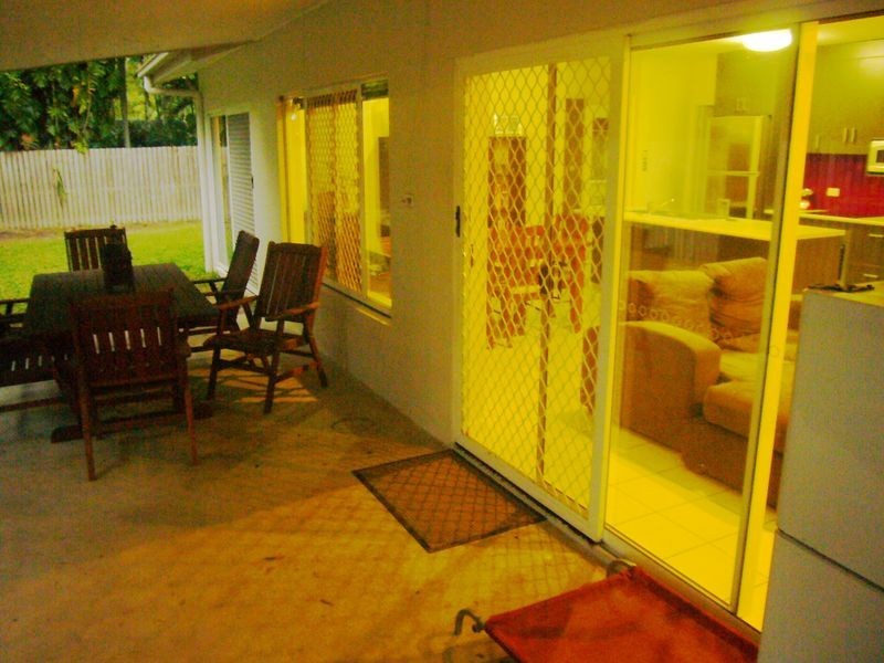 1 Feathertop Close, Smithfield QLD 4878