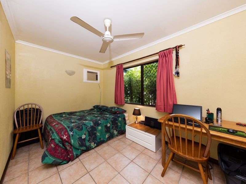 18 Grampian Close, Smithfield QLD 4878