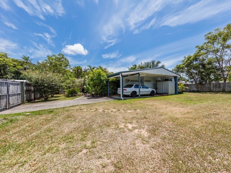 18 Grampian Close, Smithfield QLD 4878