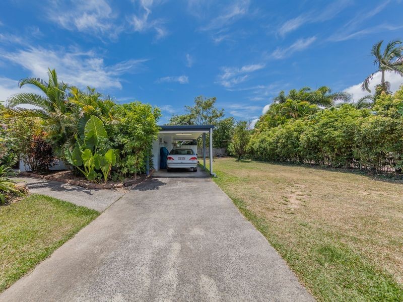 18 Grampian Close, Smithfield QLD 4878
