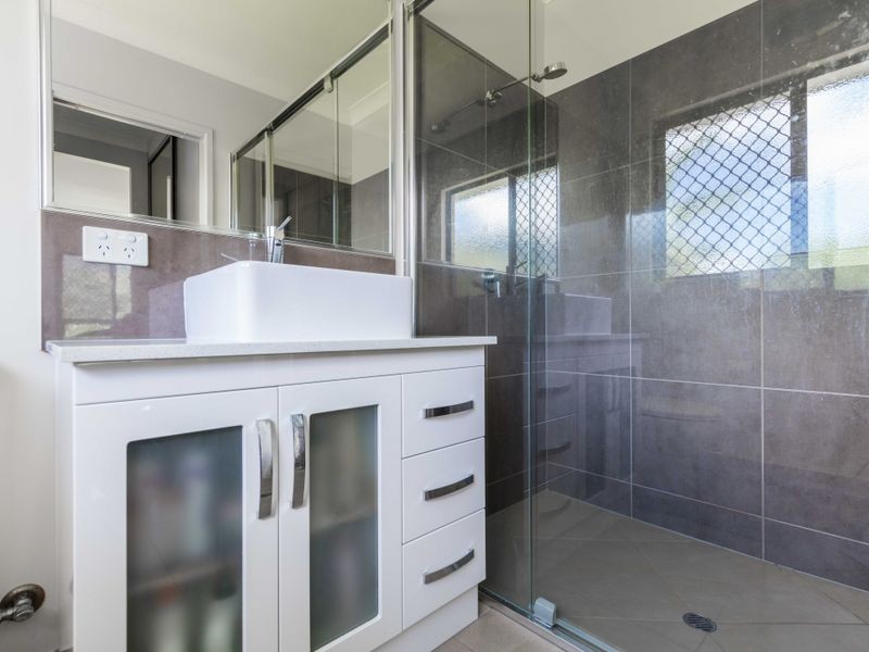 42 Xavier Herbert Drive, Redlynch QLD 4870