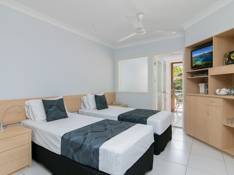 23/139-142 WILLIAMS ESPLANADE, Palm Cove QLD 4879