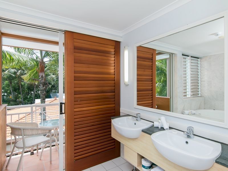 23/139-142 WILLIAMS ESPLANADE, Palm Cove QLD 4879