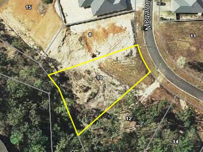 10 Megalong Close, Smithfield QLD 4878