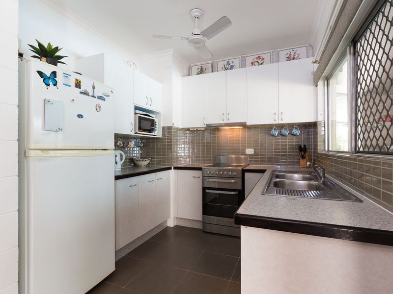 28 Cairnwell Street, Smithfield QLD 4878