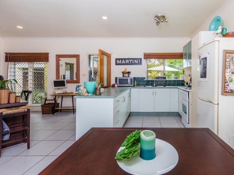 23 Saddle Mountain Road, Smithfield QLD 4878