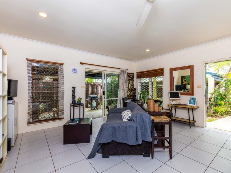 23 Saddle Mountain Road, Smithfield QLD 4878