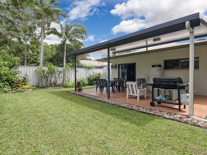 1/3 Agincourt Close, Clifton Beach QLD 4879