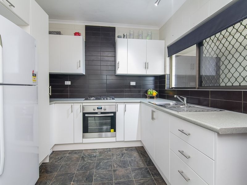 1/3 Agincourt Close, Clifton Beach QLD 4879