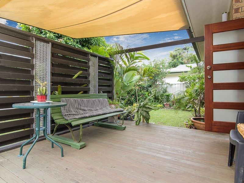1/3 Agincourt Close, Clifton Beach QLD 4879