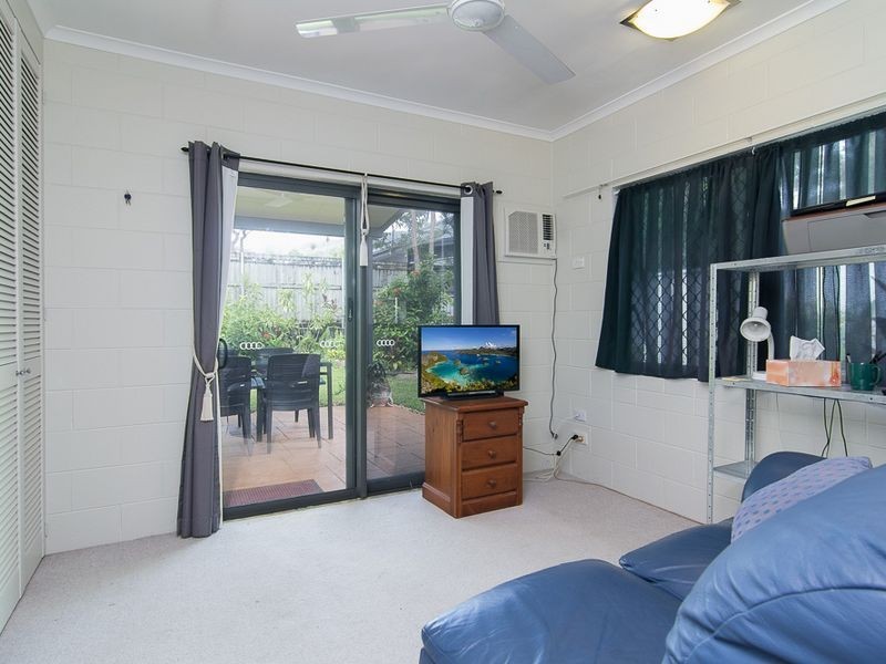 1/3 Agincourt Close, Clifton Beach QLD 4879