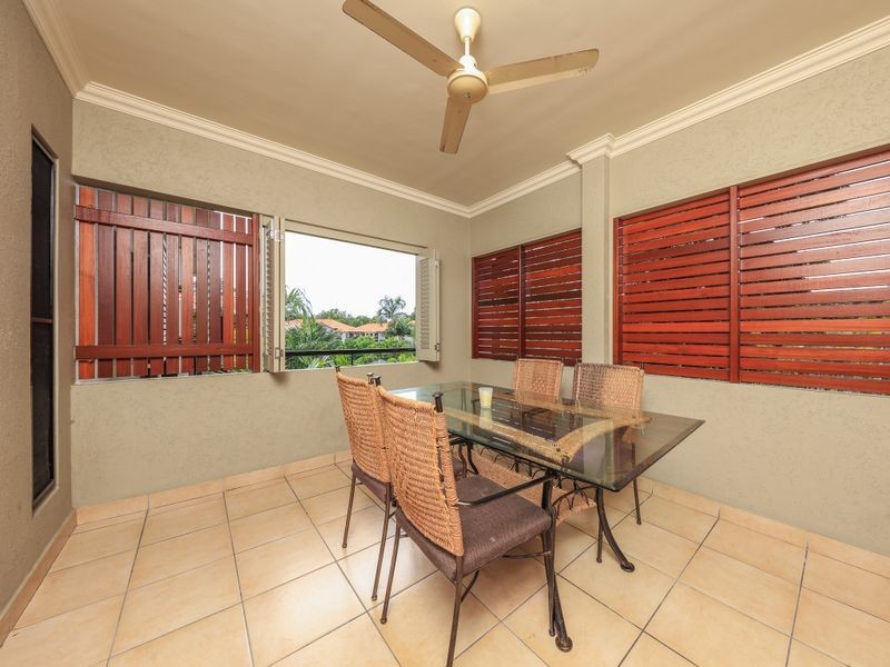 2008/22-26 Clifton Road, Clifton Beach QLD 4879