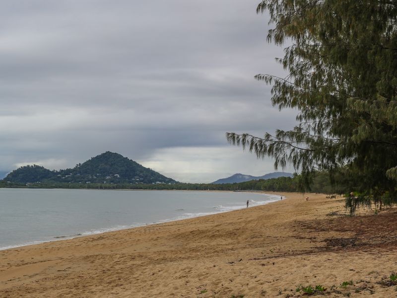 2008/22-26 Clifton Road, Clifton Beach QLD 4879