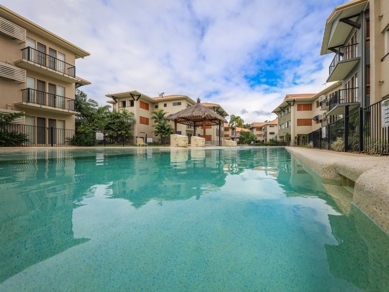 2008/22-26 Clifton Road, Clifton Beach QLD 4879