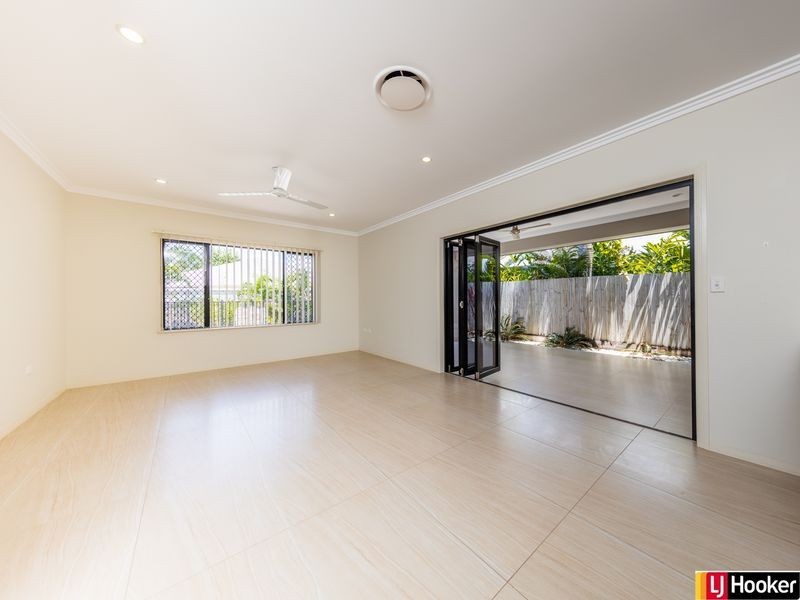 39 Selwyn Circuit, Trinity Park QLD 4879