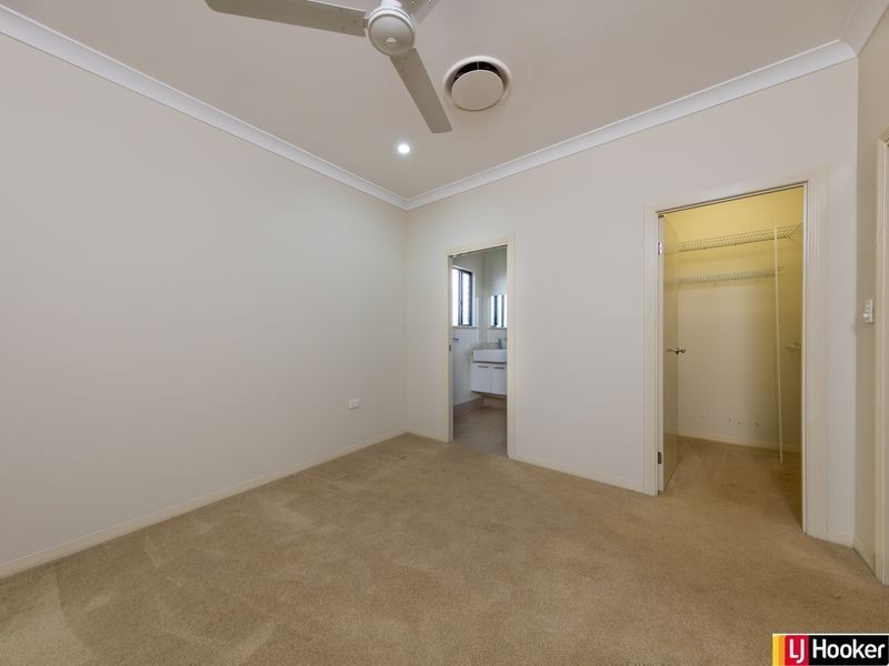 39 Selwyn Circuit, Trinity Park QLD 4879