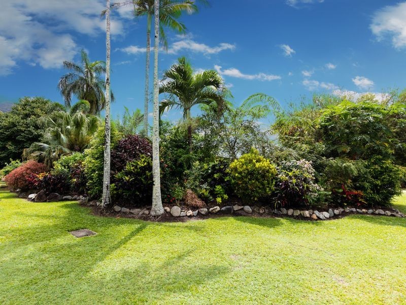 1/62 Veivers Road, Palm Cove QLD 4879