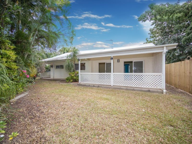 2 Saddle Mountain Road, Smithfield QLD 4878