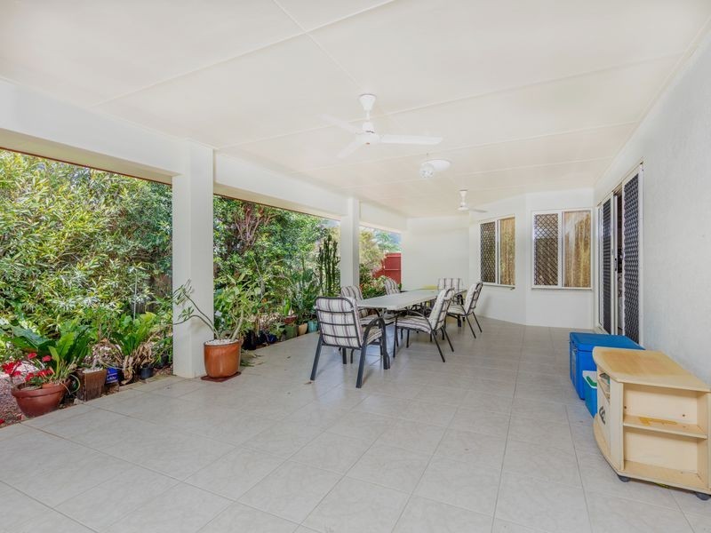 8 Hetherton Street, Smithfield QLD 4878