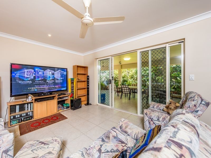 8 Hetherton Street, Smithfield QLD 4878