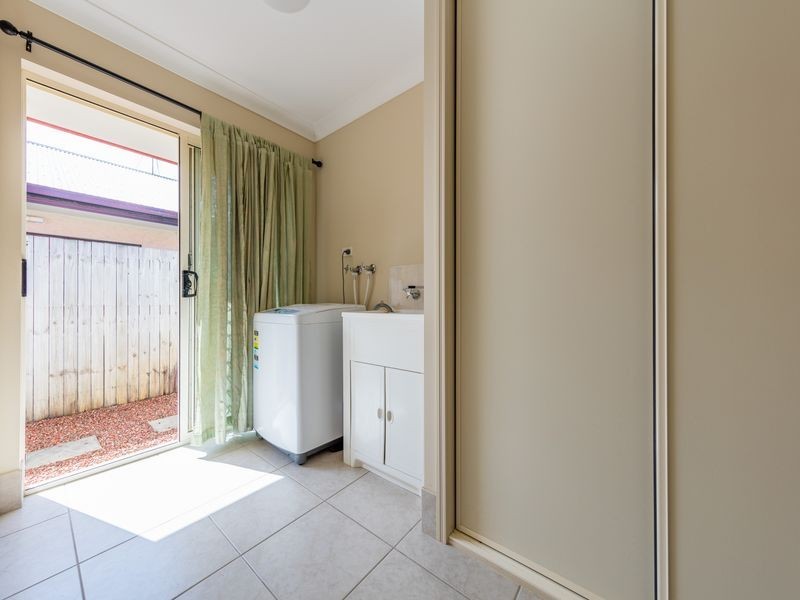 8 Hetherton Street, Smithfield QLD 4878