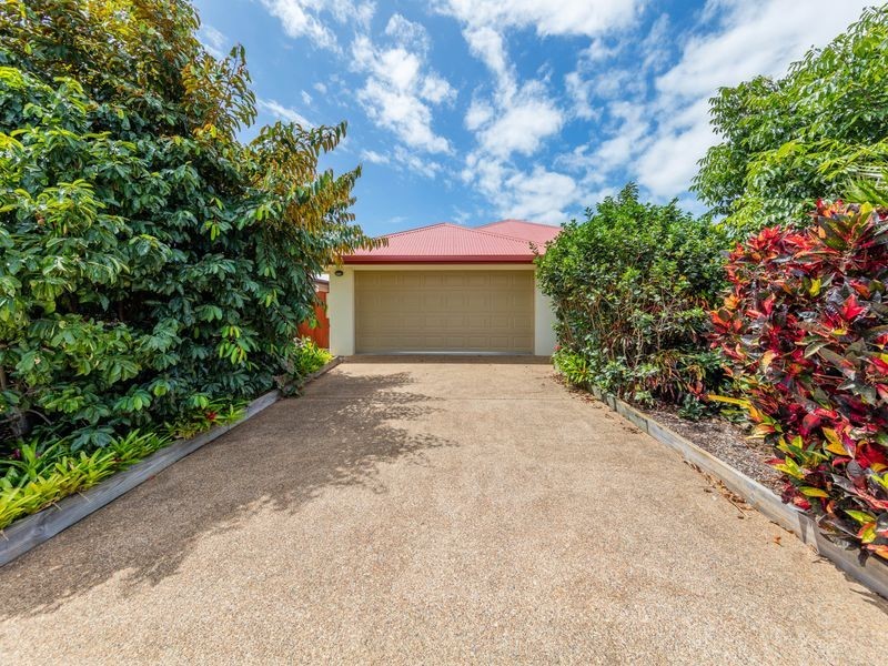 8 Hetherton Street, Smithfield QLD 4878