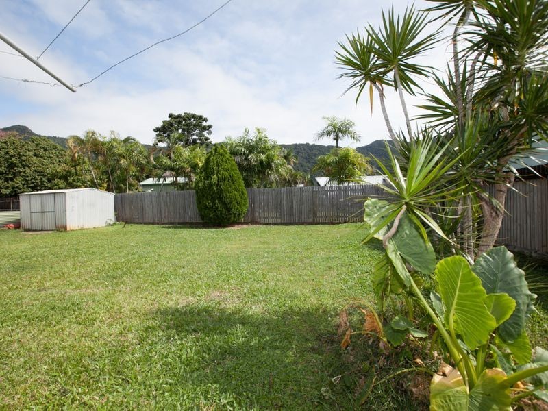 27 Cumberland Avenue, Smithfield QLD 4878